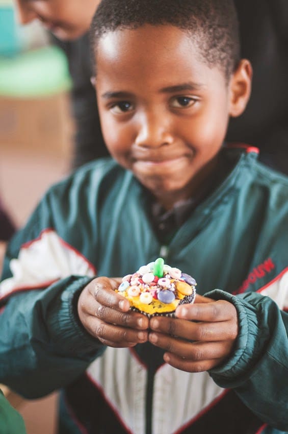 A Fun Afternoon Decorating Cupcakes with the SOS Africa Children
