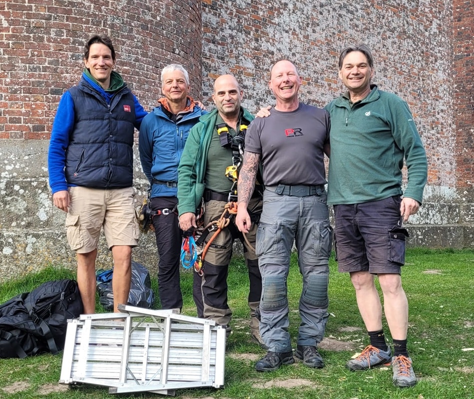 SOS Africa Founder Matt Crowcombe with Abseil Instructors from Aardvark Endeavours